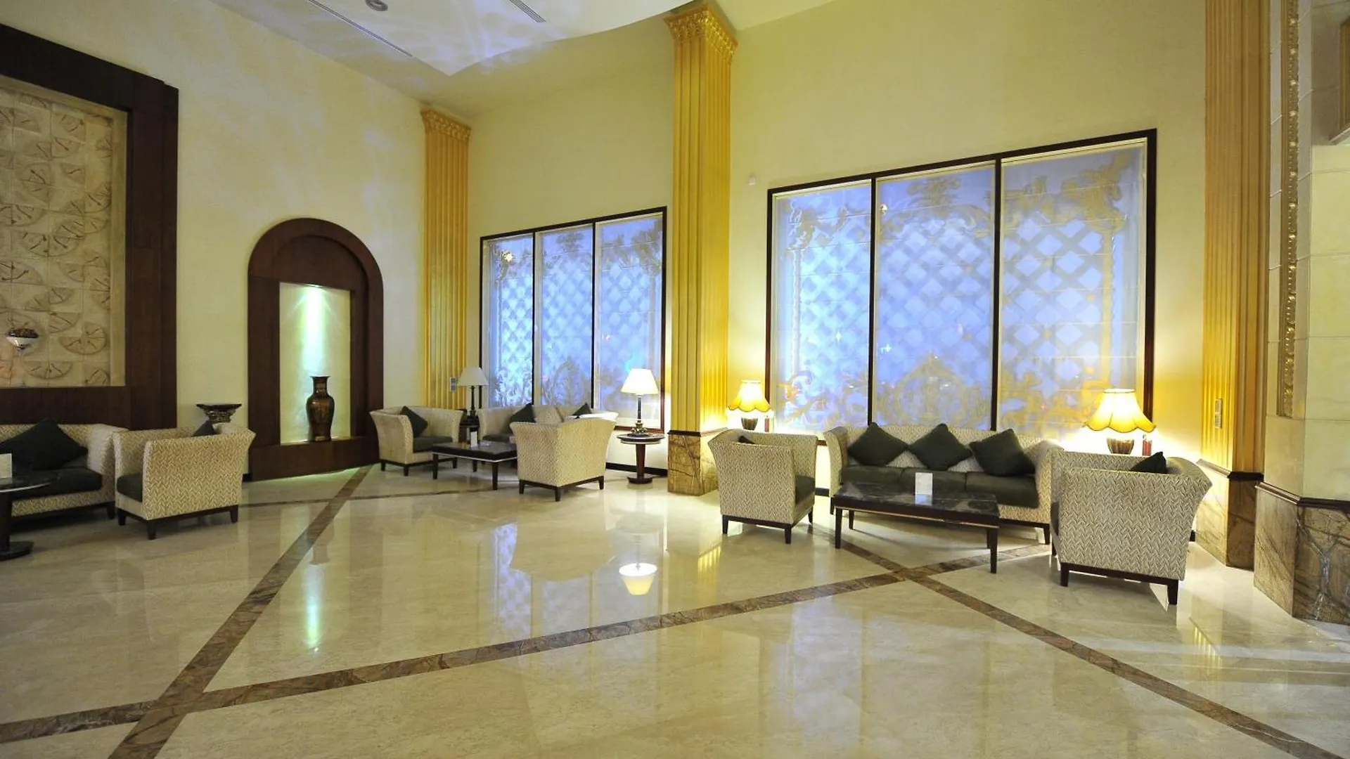***  Eastyard Dammam Hotel - Formerly Ramada By Wyndham Dammam Arabia Saudí