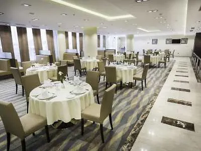 ***  Eastyard Dammam Hotel - Formerly Ramada By Wyndham Dammam Saúdská Arábie